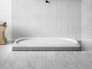 Мраморный поддон для душа