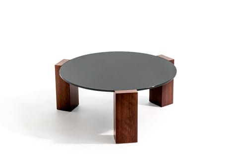 Низкий круглый деревянный и стеклянный журнальный столик MOROSO Gogan ARCH-00060204