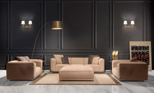 Металлический настенный светильник