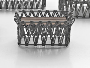 Прямоугольный журнальный столик из ясеня и полиэтиленовых волокон