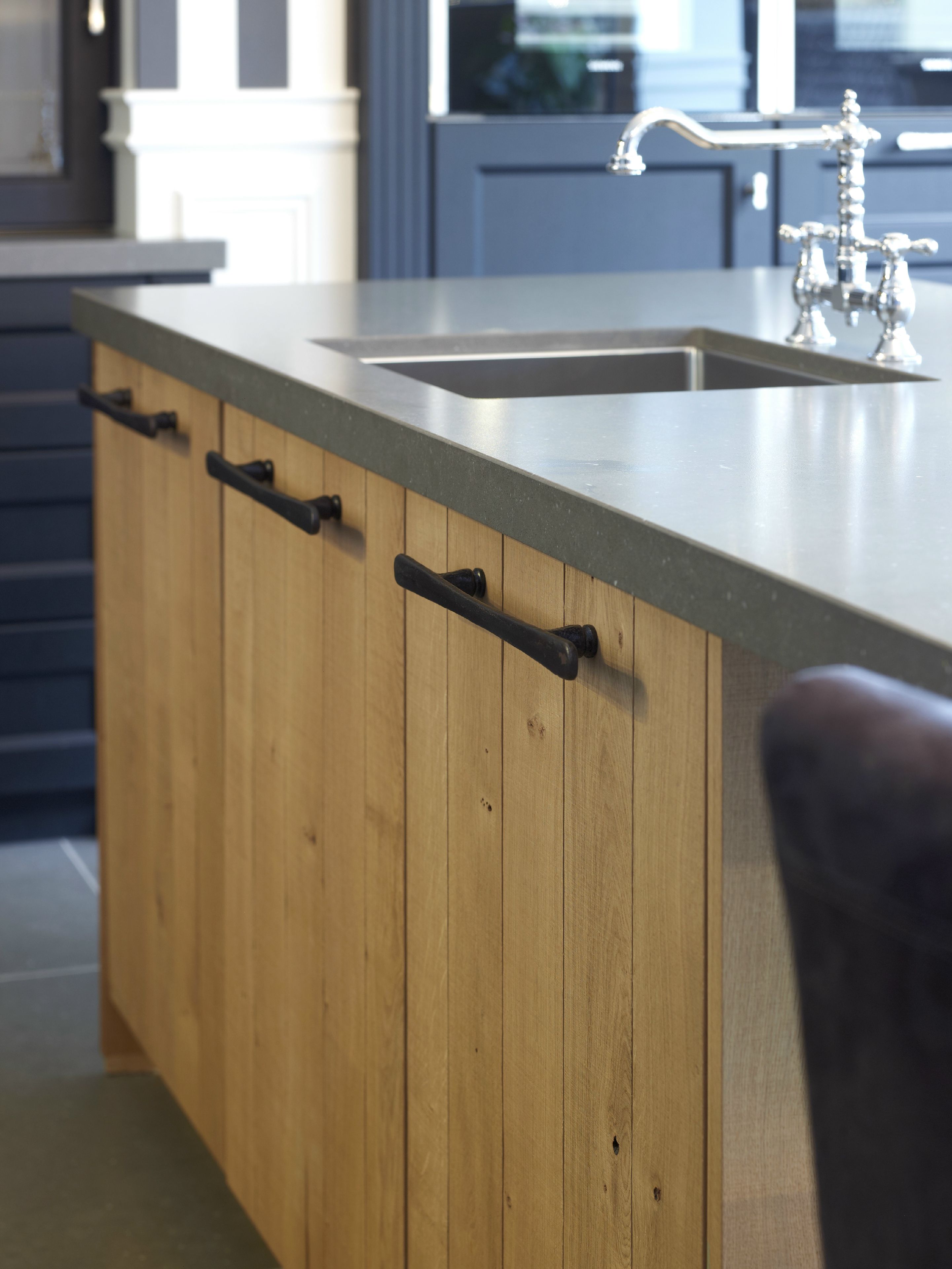 Железная мебельная ручка Dauby Pure® ARCH-00058337 - Вид №2