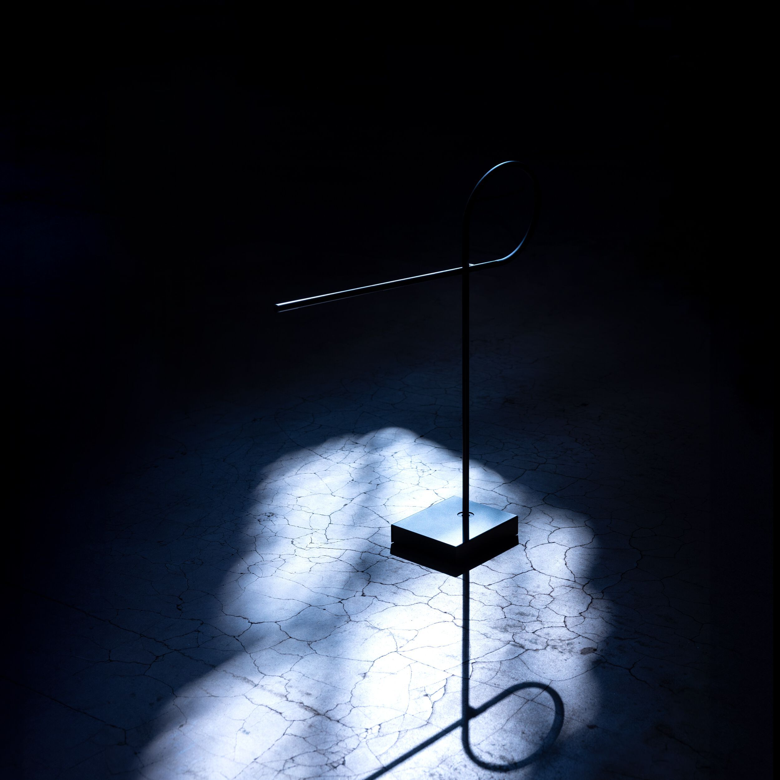 Регулируемая металлическая настольная лампа DAVIDE GROPPI RIBBON ARCH-00075399 - Вид №6