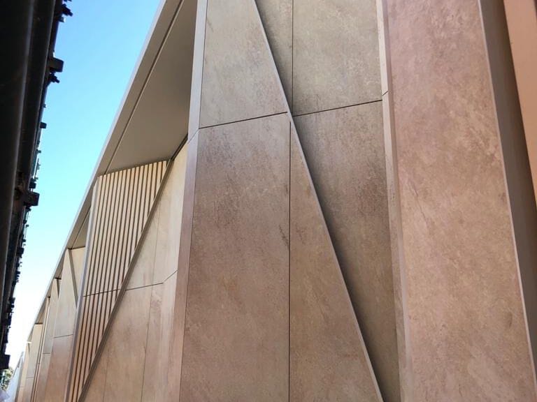 Облицовка вентилируемых фасадов из керамогранита FRONTEK XXL ARCH-00086194