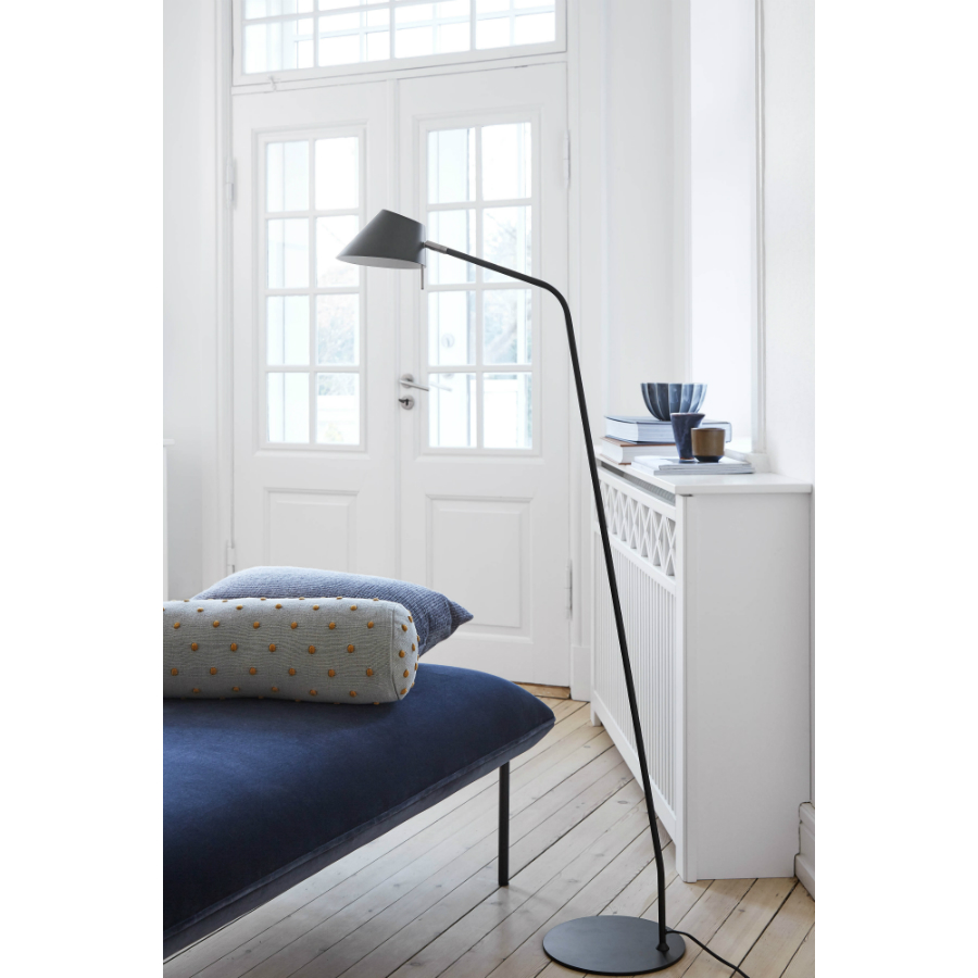 330265011 Лампа напольная office, 140хD18 см, черная матовая Frandsen  - Вид №1