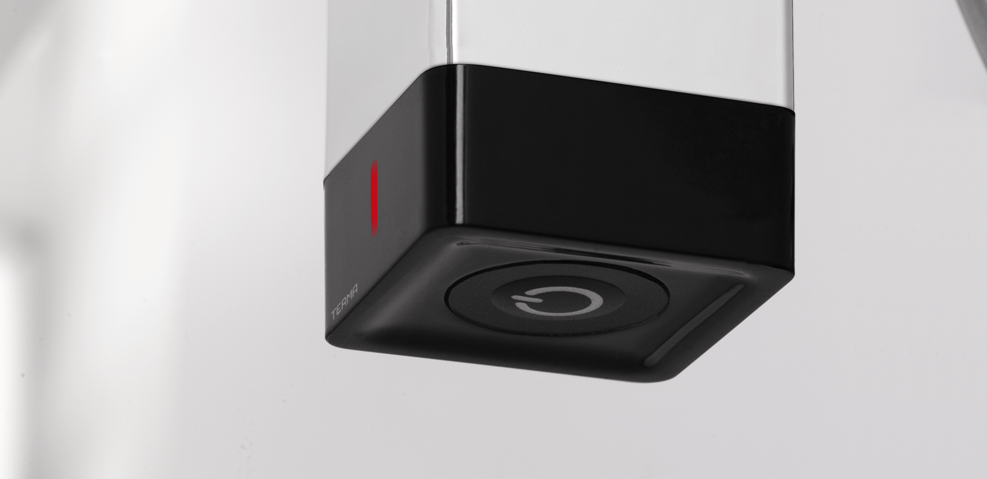 Электронагреватели WEOKX04 ONE квадрат 30x30 Terma 330  - Вид №3