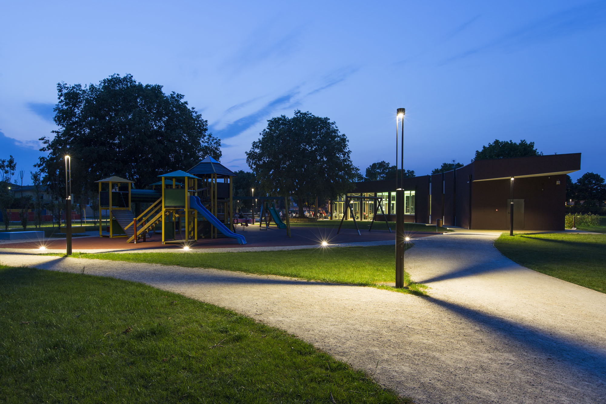 3333614 Уличное освещение  Platek TRIS  TRIS H. 2600 mm - 1 COB LED 3000K - Вид №4