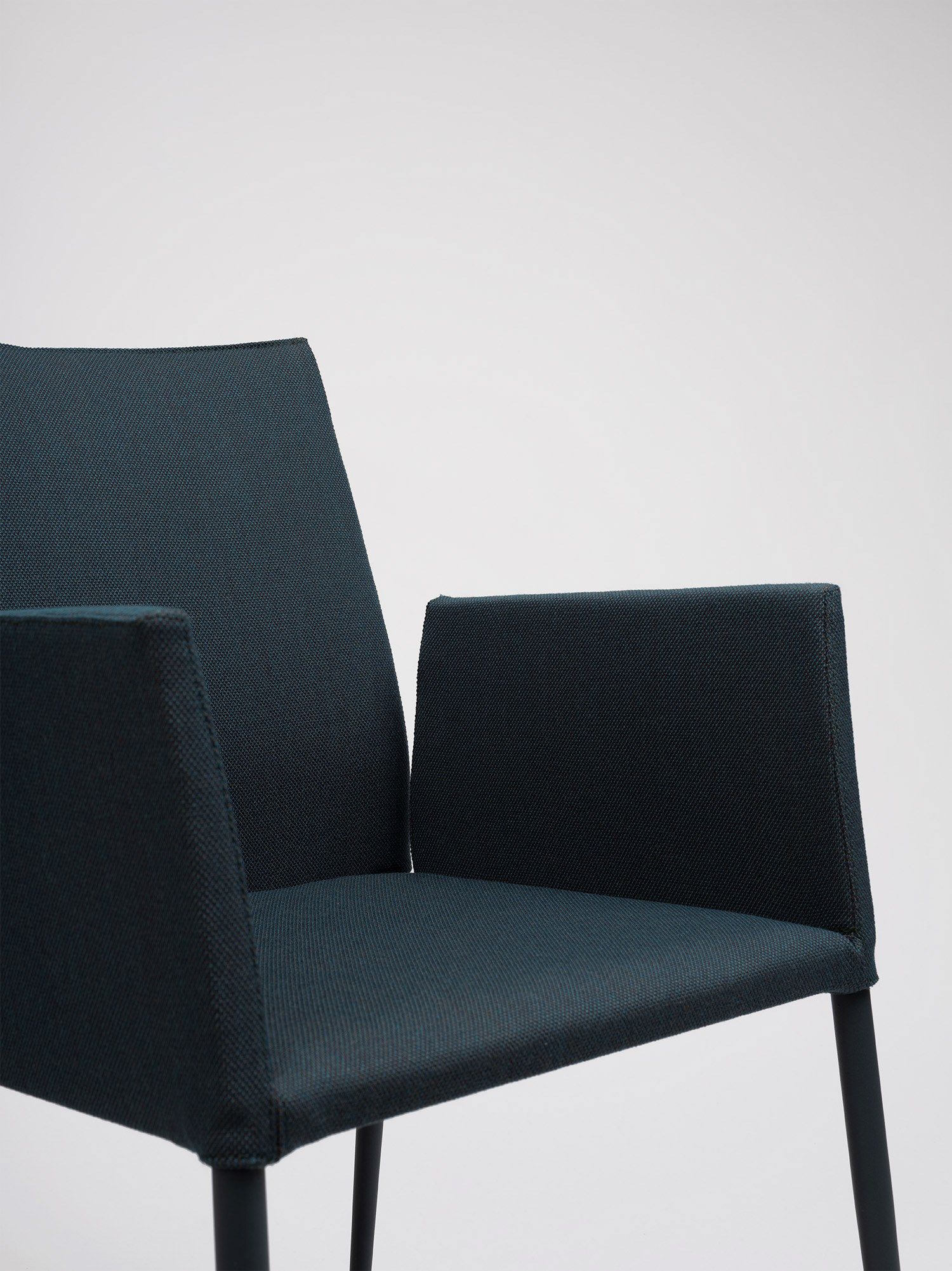 Мягкий тканевый стул с подлокотниками ONDARRETA Мокко ARCH-00106307 - Вид №7