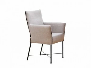 Montis Стул с обивкой и подлокотниками Geraldine