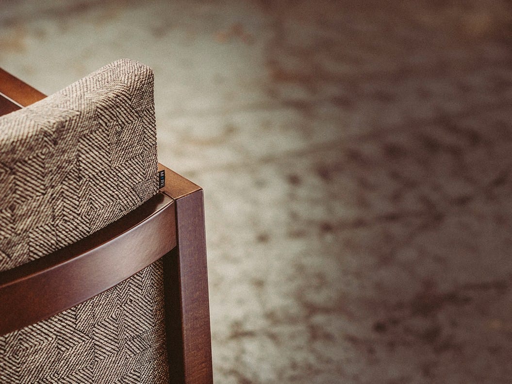 Кожаный стул с подлокотниками More Contract Serena ARCH-00129429 - Вид №3