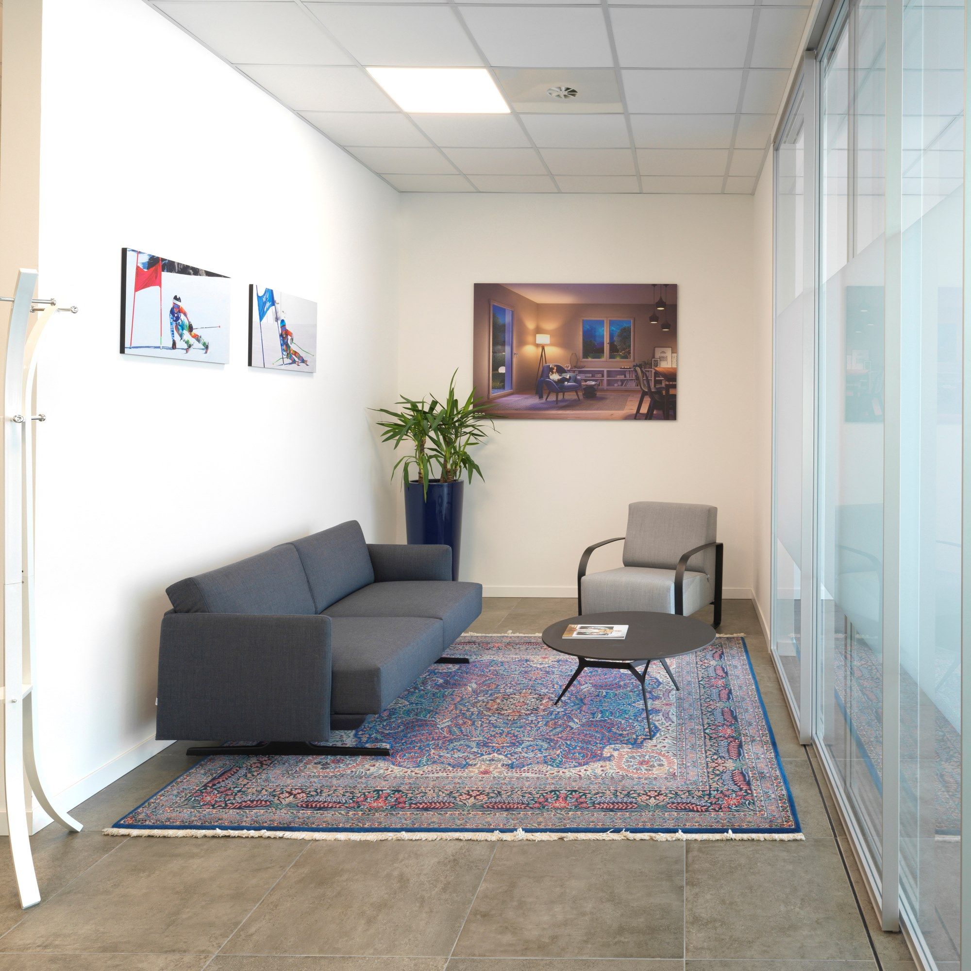 Кожаное кресло с подлокотниками SITIA фиолетовый ARCH-00137843 - Вид №1