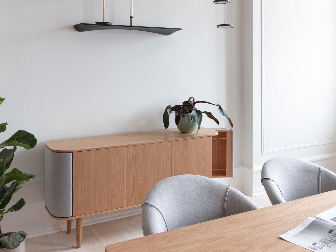 Шкаф из дуба с распашными дверями UMAGE TREASURES ARCH-00056798 - Вид №4