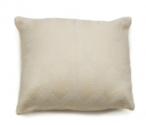 D7 Подушка 45/45, шерсть, наполнитель конфорель Donati