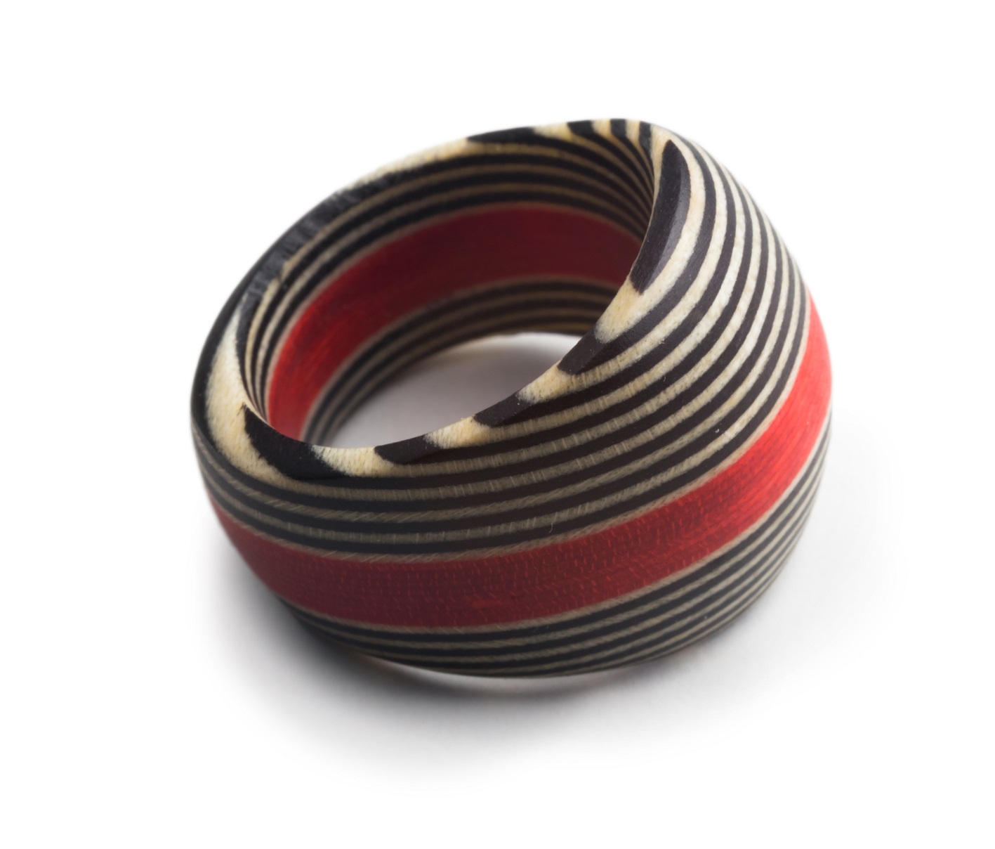 LR22 Кольцо круглое, розовое, эбеновое дерево 16 мм Larondelle Santreyd 