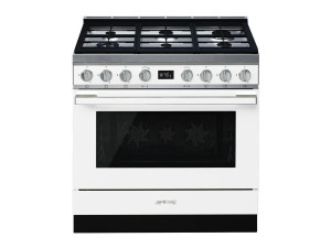 Отдельно стоящая кухня с газовой плитой