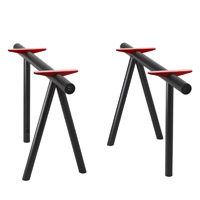 Harvey 1130 2 мольберта из стальных труб с опорой для крепления столешницы из литого алюминия и резиновыми подушечками. Каждый мольберт оснащен 1 розеткой Schuko и 2 разъемами USB. Et al. Harvey