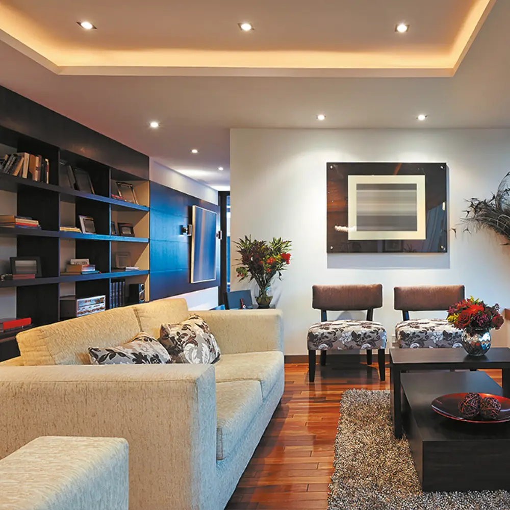 Светодиодная лента APEYRON для интерьерной подсветки - теплый белый свет 5м 86003839