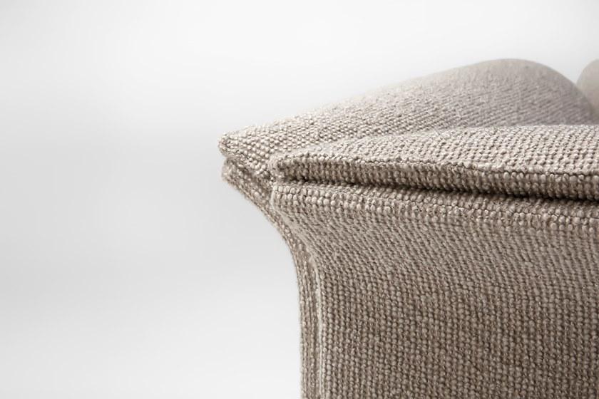 Ross Gardam Кресло из ткани с подлокотниками Noon sun-id-1353629 - Вид №3