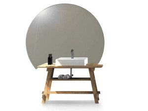 Раковина из массива дерева с зеркалом