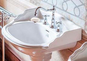 Gentry Home Центр смесителя для раковины до центра два отверстия под смеситель мм Antique Медь GH101566 - Вид №1