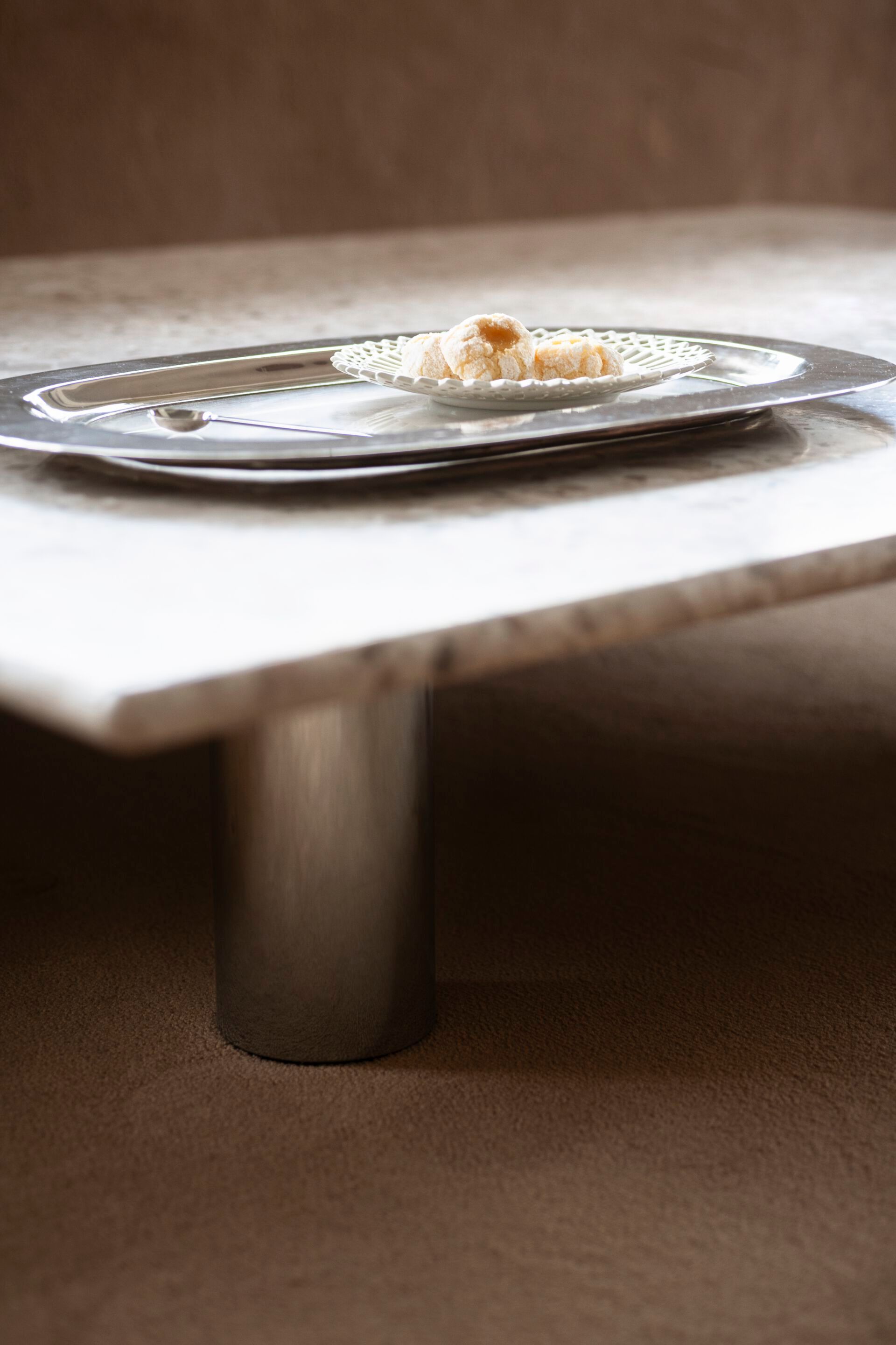 Прямоугольный журнальный столик с мраморной столешницей Tacchini TAKO ARCH-00035530 - Вид №3