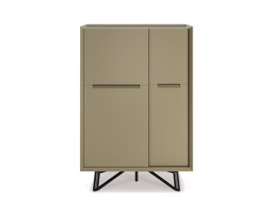 Деревянный барный шкаф