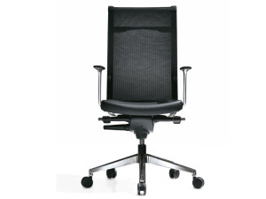 Кожаное офисное кресло с подлокотниками