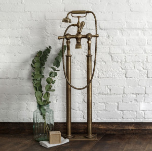 Bath Taps краны The Bathtub Shower Mixer on Standpipes