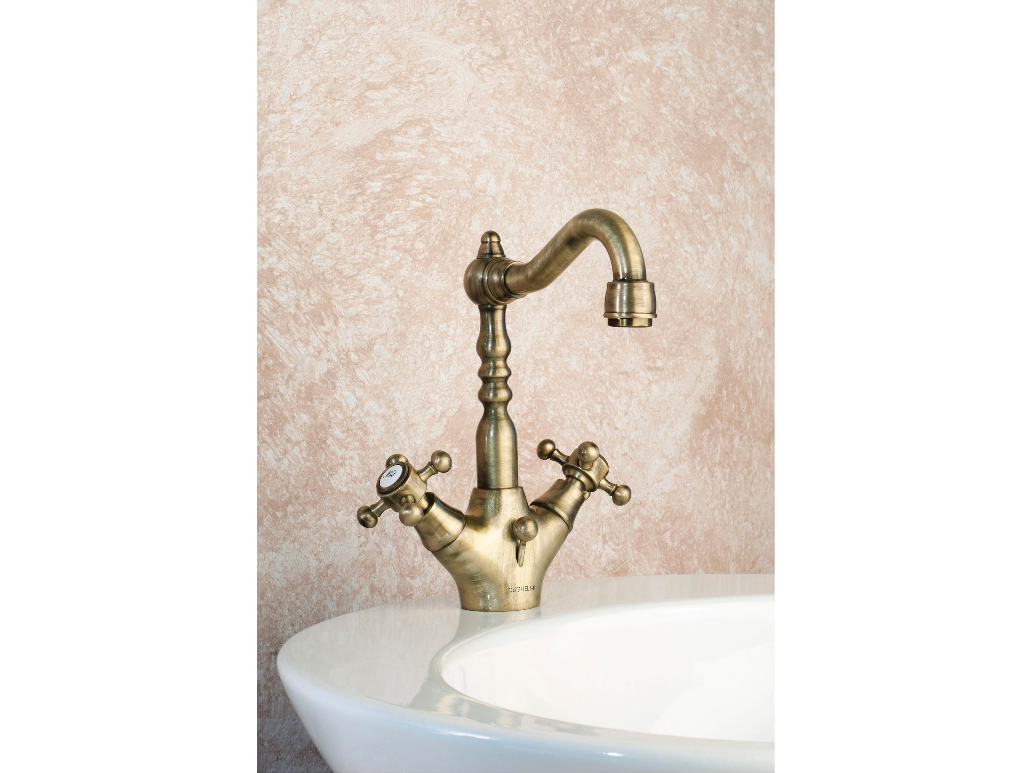 Смеситель для раковины с одним отверстием GUGLIELMI RUBINETTERIE классическая ARCH-00080380 - Вид №5