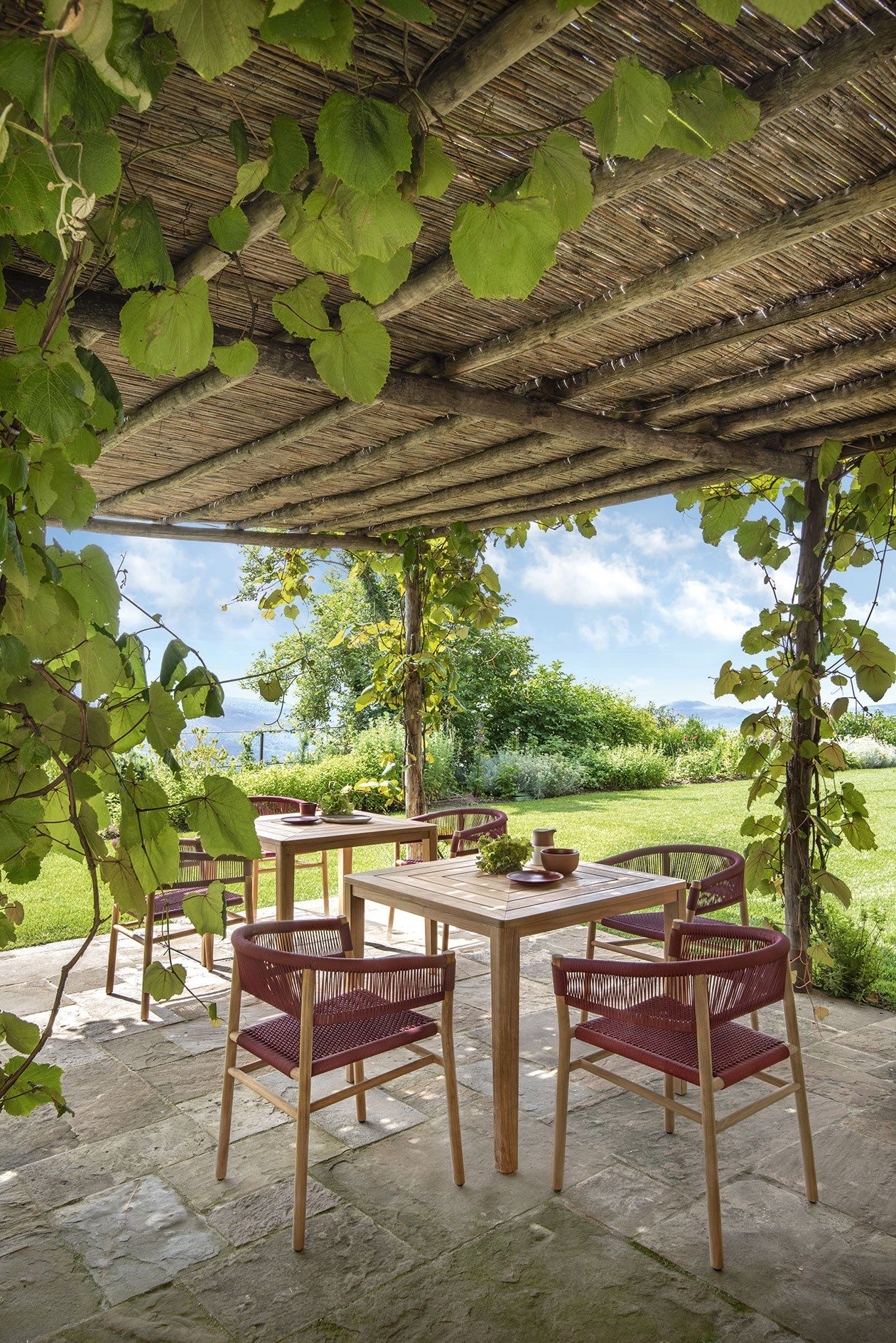 Садовый стол из тикового дерева Ethimo ARCH-00105253 - Вид №1