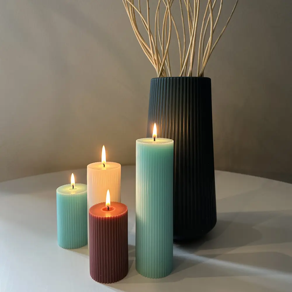 Дизайнерская свеча-столбик Santreyd Ribbed зеленый 20 см 89370277 STLM-0820243 - Вид №4