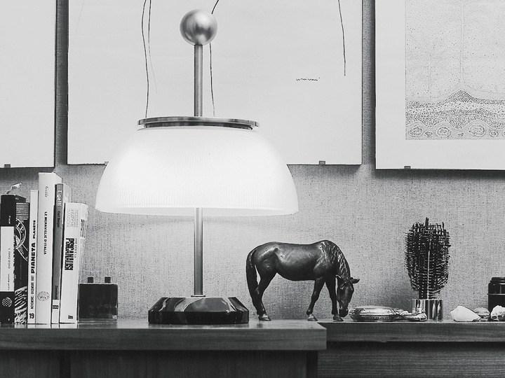 Artemide Галогенная настольная лампа Alfa 0026010a - Вид №1