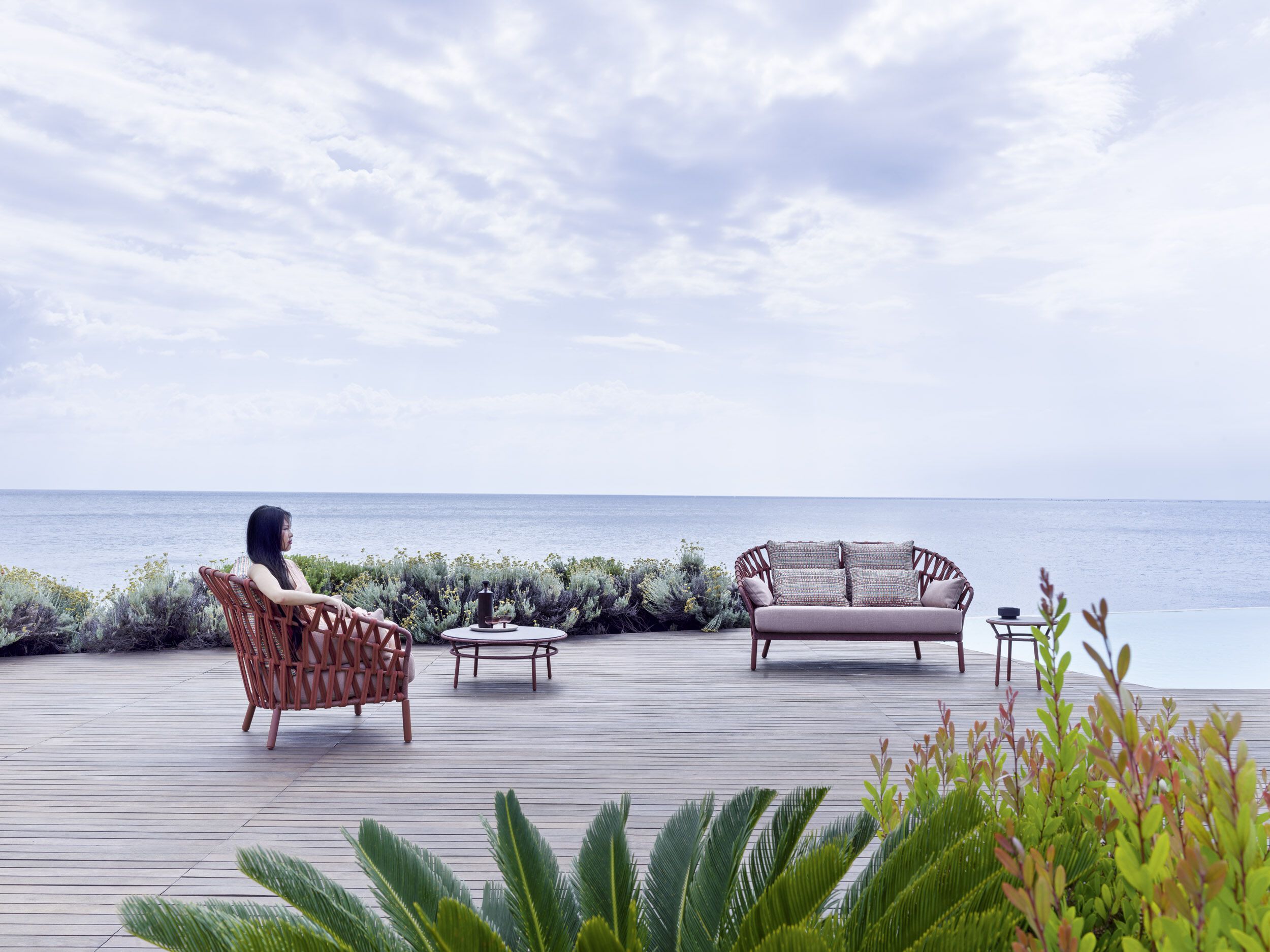 2-местный акриловый тканевый садовый диван Varaschin Эмма Кросс ARCH-00077430 - Вид №1