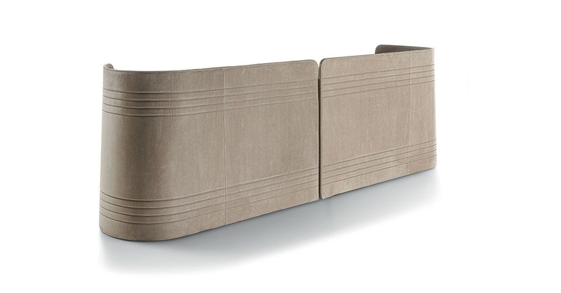 Деревянный шкаф с стеганым покрытием Vittoria Frigerio Contarini ARCH-00137993 - Вид №1