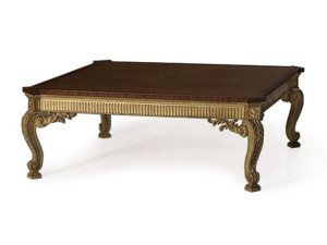 Прямоугольный журнальный столик из массива дерева