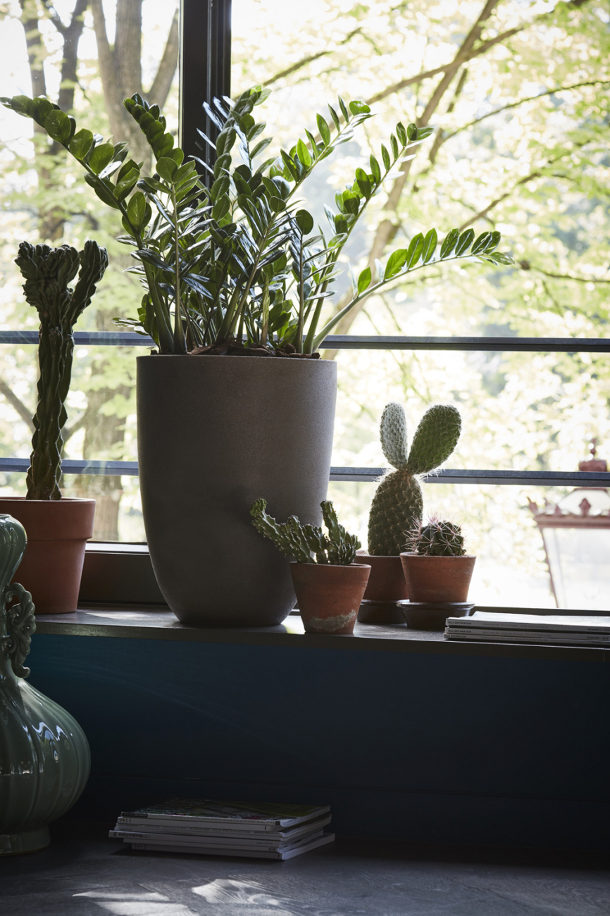 Уличный вазон 37*37 см черный мрамор "Альма" CAPI EUROPE СОВРЕМЕННЫЙ 117222 Черный  - Вид №2