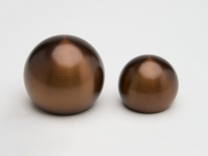 Латунная ручка