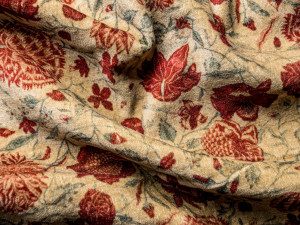 Хлопчатобумажная и льняная ткань с цветочным рисунком