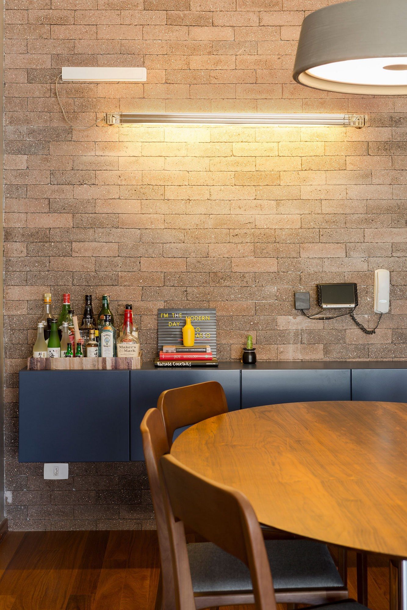 Светодиодный настенный светильник из поликарбоната Marset Neón de Luz ARCH-00091860 - Вид №1