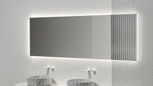 ST-144 Distinto  Зеркала + лампы Antoniolupi