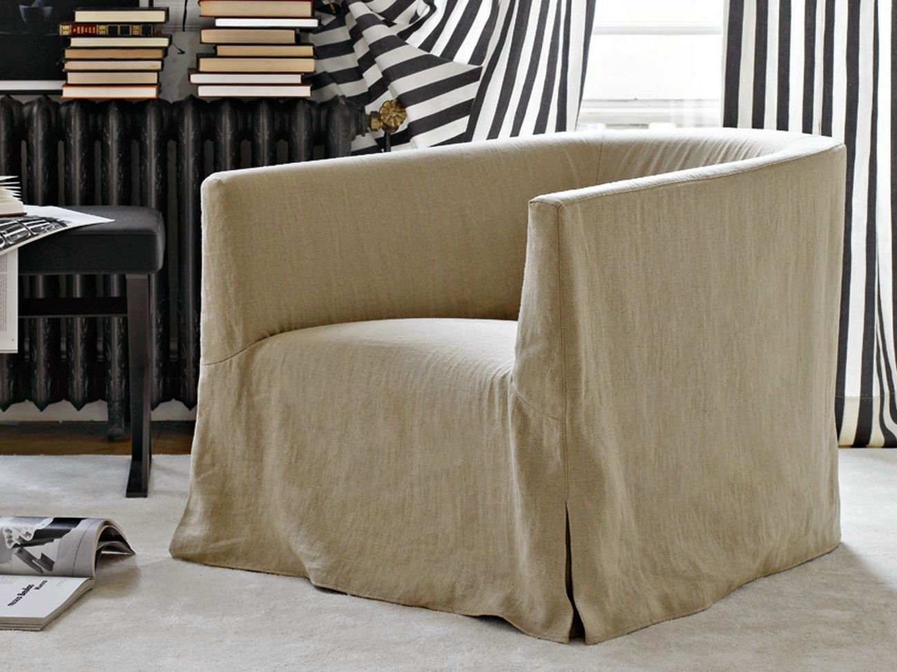 Тканевое кресло с подлокотниками Maxalto ARCH-00108903 - Вид №1