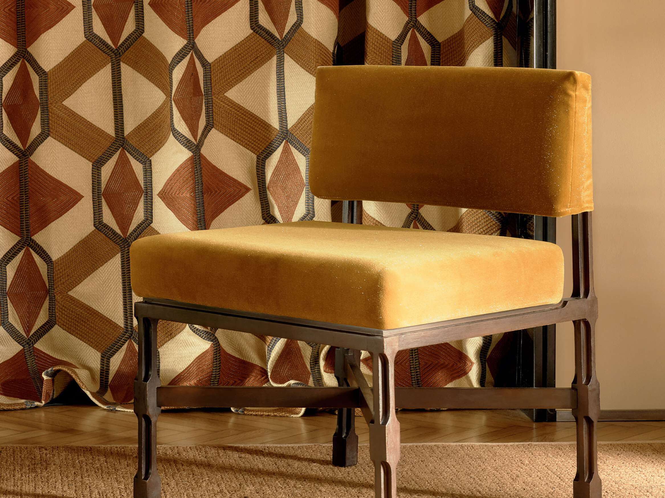 Бархатная однотонная обивочная ткань Élitis VERDI ARCH-00038681 - Вид №1