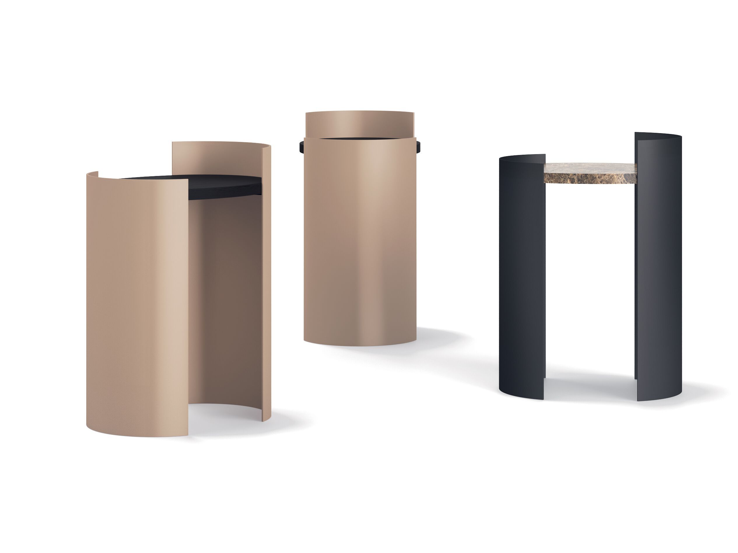 Высокий овальный металлический журнальный столик Kico Living Complements ARCH-00078475