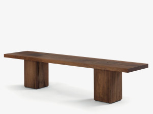 Скамейка из массива дерева