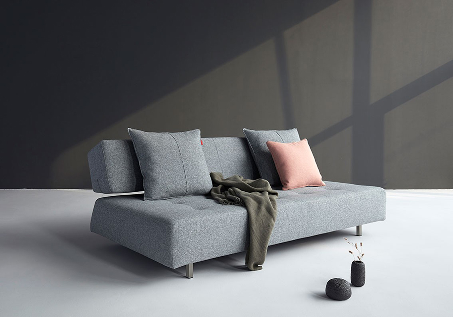 Диван Long Horn Excess с подушками Istyle Deluxe, стальными ножками и колесиками, гранит Innovation Living LONGHORNS2 - Вид №3