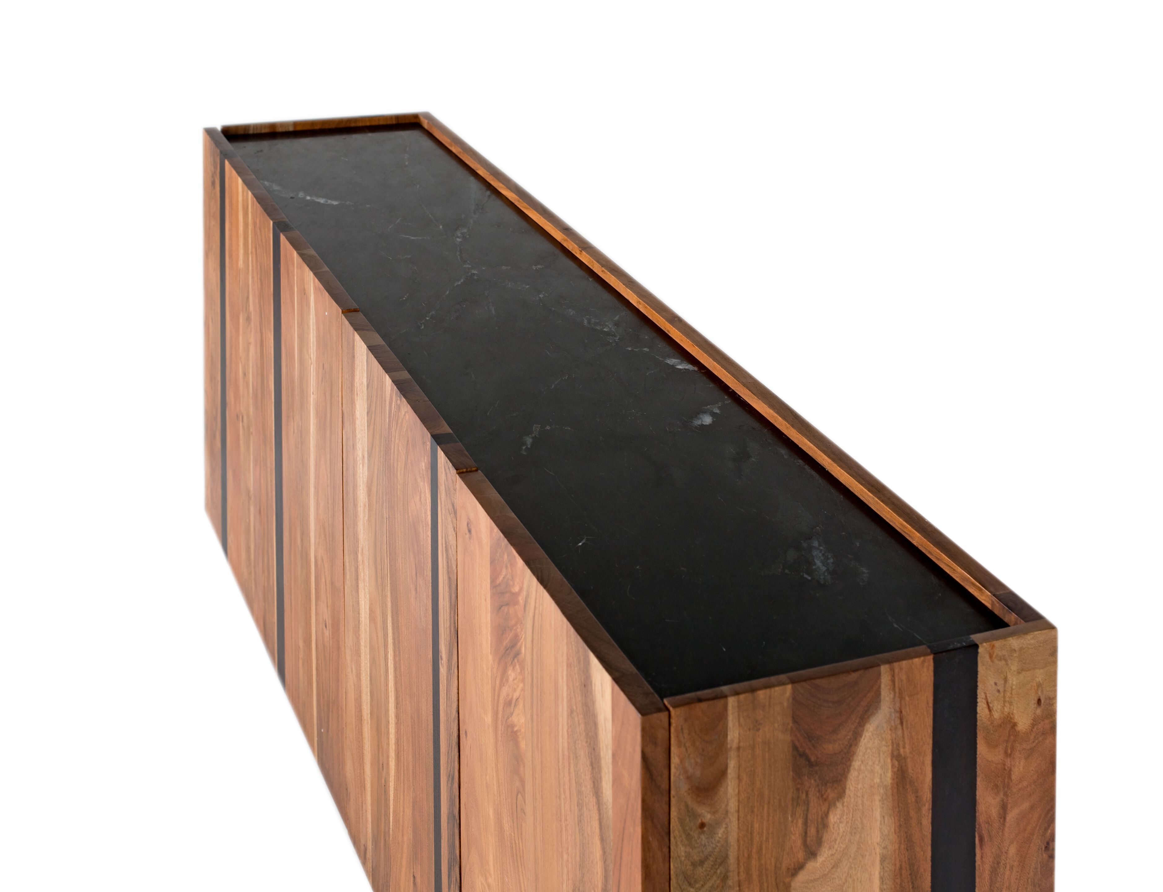 Манго Madia с распашными дверями Giner y Colomer 1737 ARCH-00118891 - Вид №4