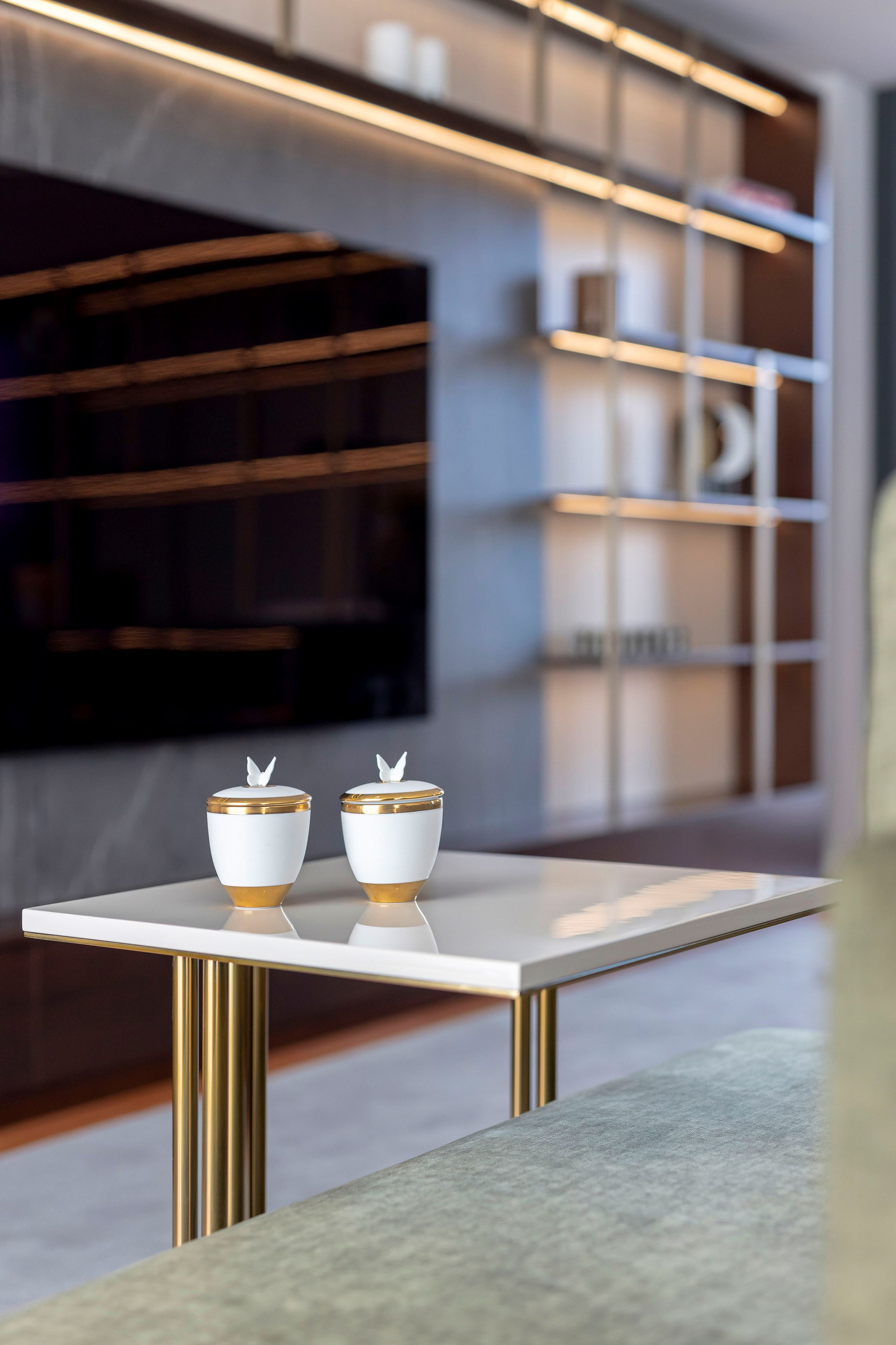 Латунный квадратный журнальный столик Stylish Club Louise ARCH-00054822 - Вид №6