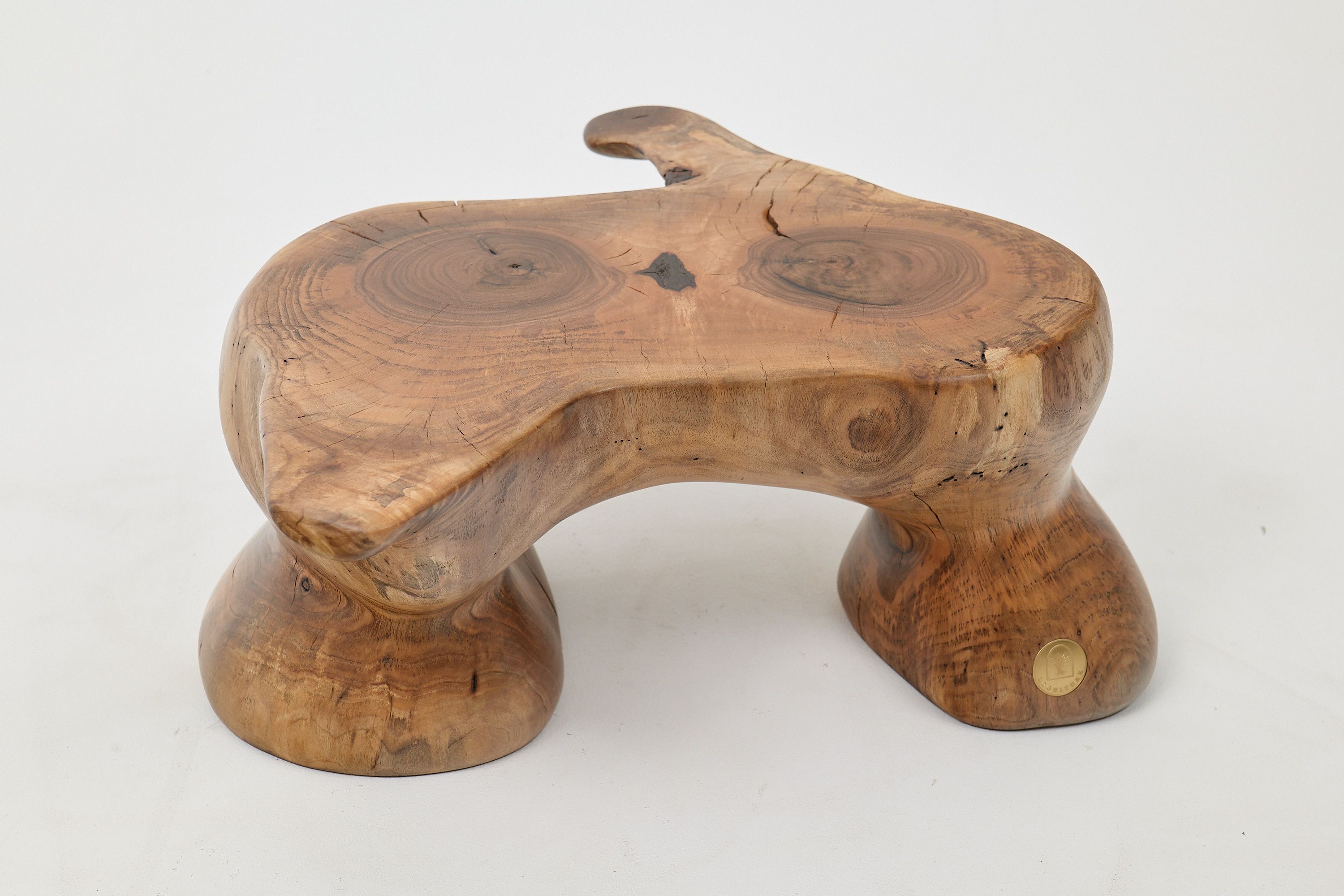 Журнальный столик из грецкого ореха Logniture Leszy ARCH-00017327