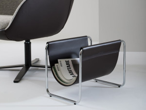 Кожаная стойка для журналов