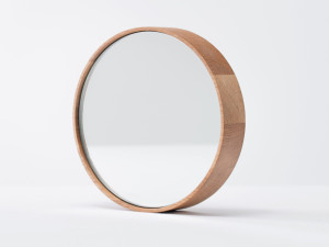 Круглое деревянное зеркало с рамкой