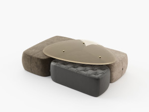 Стеклянный журнальный столик